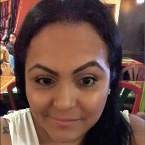 Meet your Posher, Marla